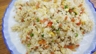 イスラム食堂の卵チャーハン