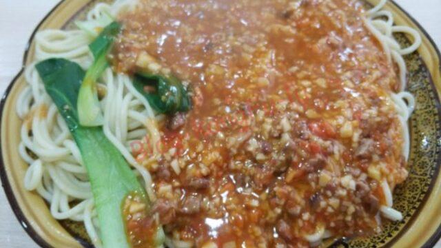 イスラム食堂の干拌麺（ガンバンメン）