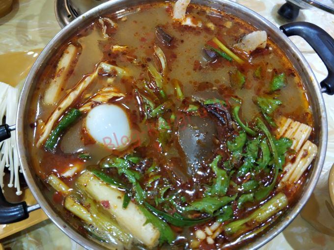 中国料理 【西安ローカルフード】自助火鍋