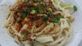 中国の食_西安_油泼面(ヨウポー麺)