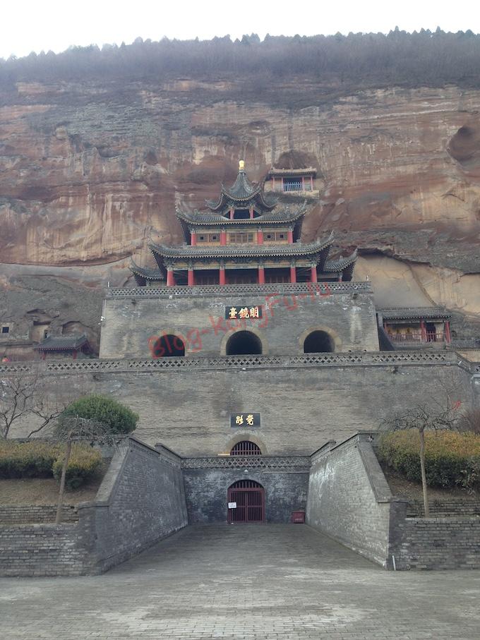 中国旅行 西安 大佛寺 シルクロード 石窟