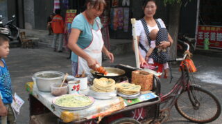 中国旅行 中国料理 洛陽 龍門石窟 シルクロード