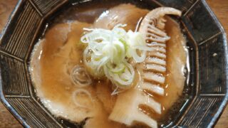 名古屋市 天白区 和風 醤油 ラーメン チャーシュー麺 野菜ジュース みっかぼうず