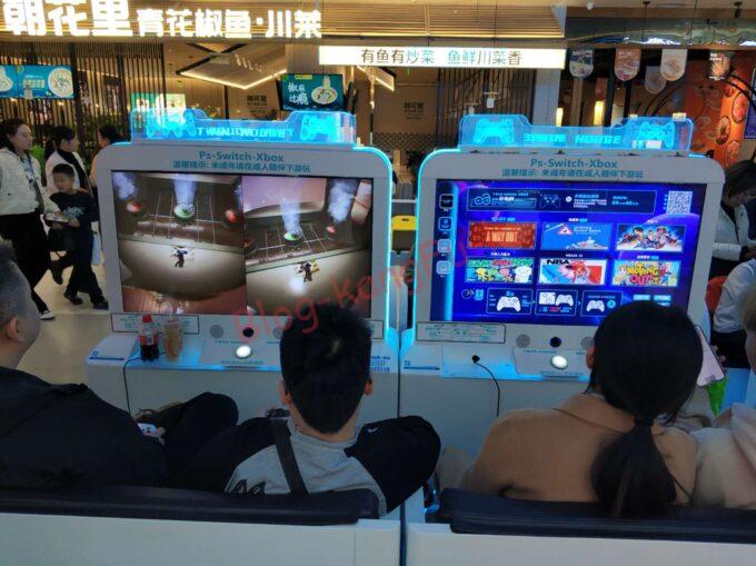中国西安のデパートのテレビゲームコーナー