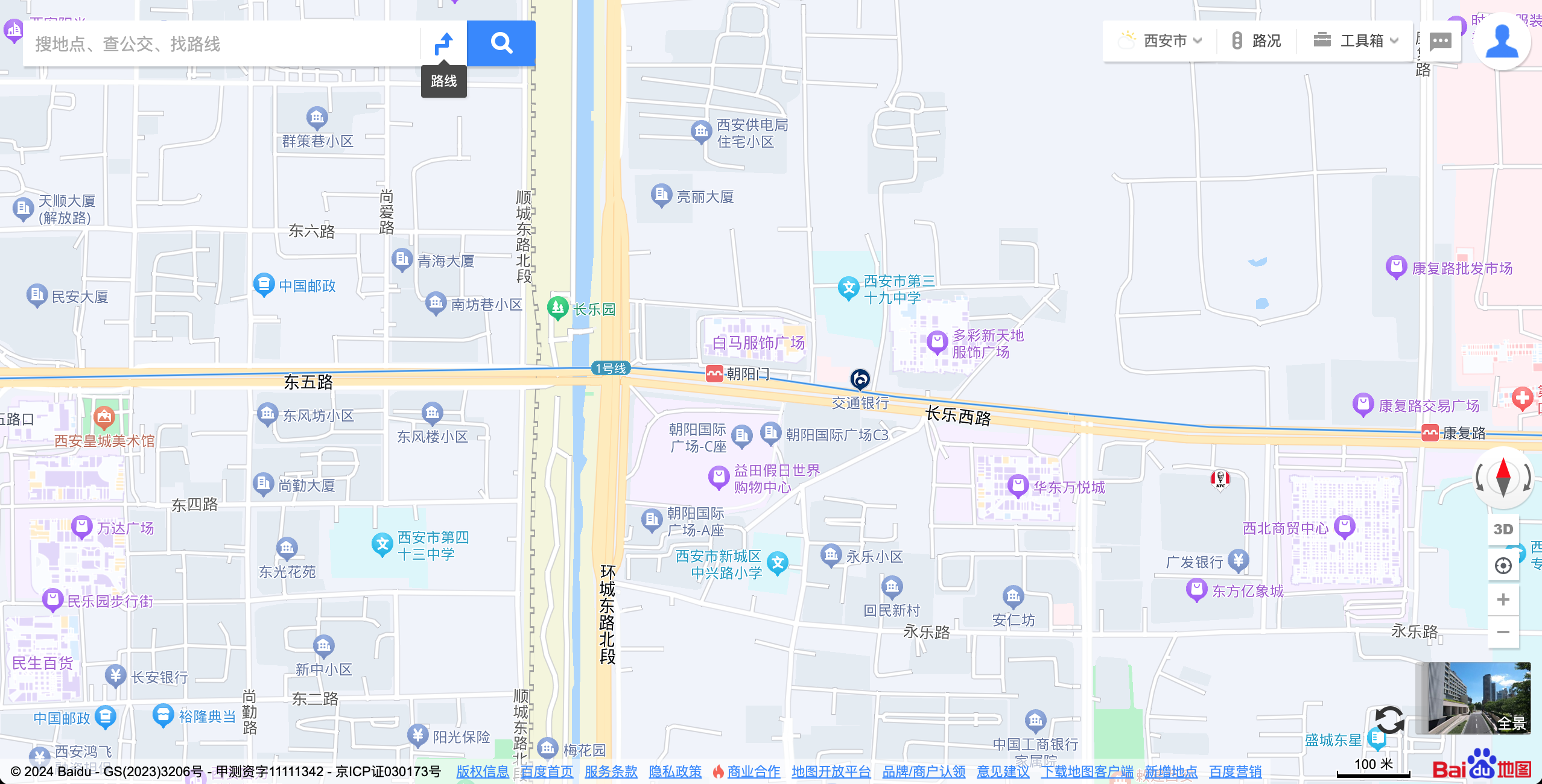 中国西安の城壁の東側の地下鉄1号線近くにある朝陽門駅周辺の地図