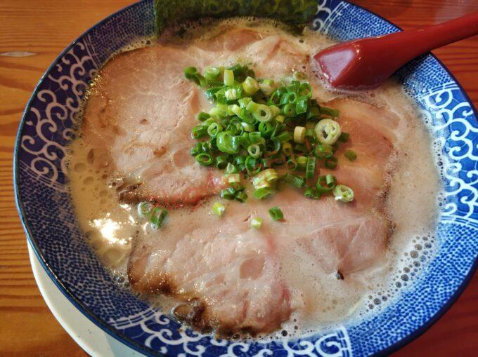 愛知県日進市 九州豚骨 ラーメン 替玉 鶴亀堂