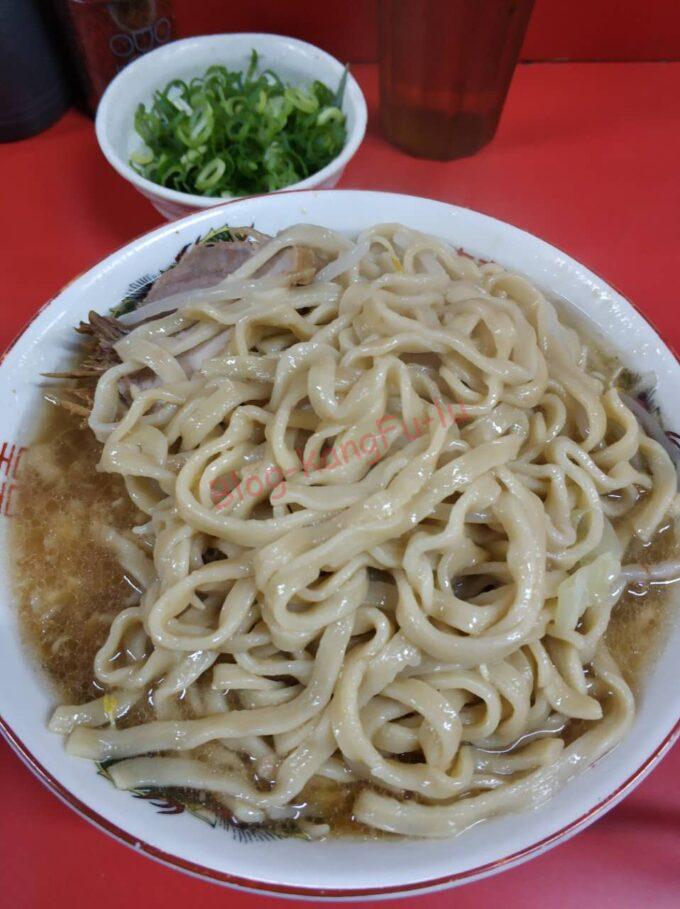 京都市左京区 ラーメン二郎京都店 ニンニク アブラ ヤサイ カラメ 辛い 豚