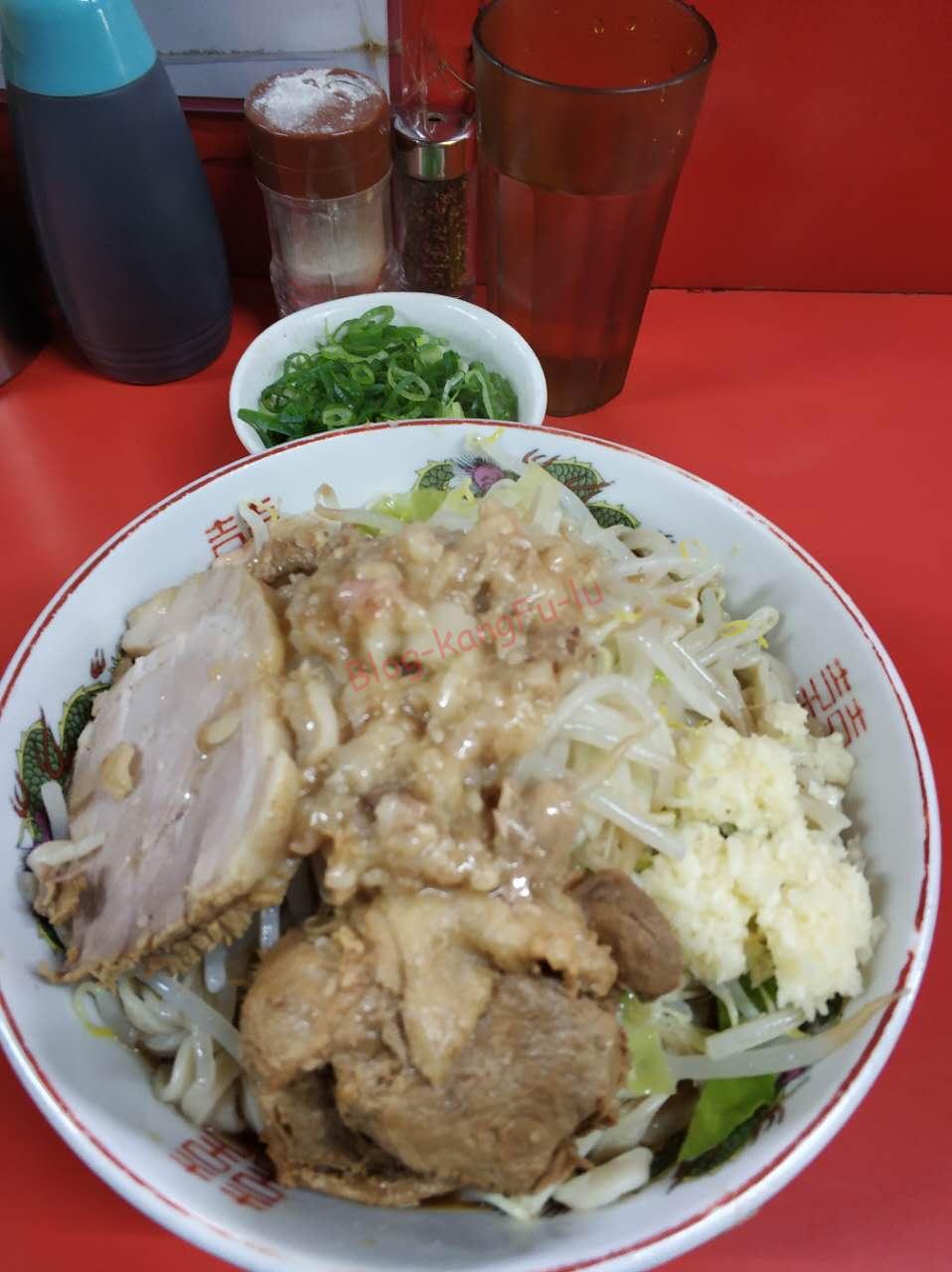 京都市左京区 ラーメン二郎京都店 ニンニク アブラ ヤサイ カラメ 辛い 豚