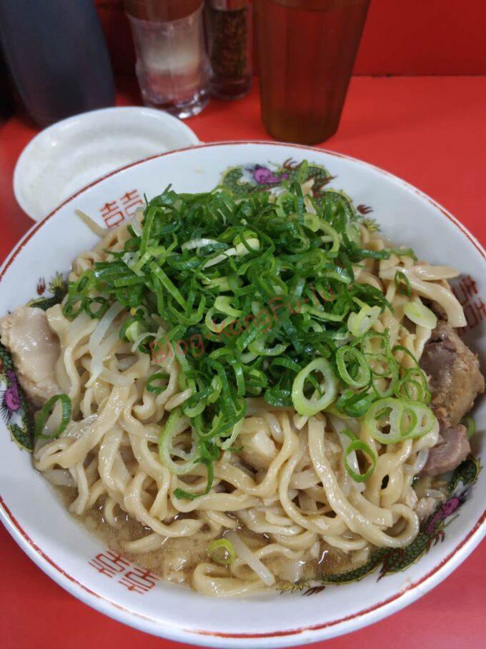 京都市左京区 ラーメン二郎京都店 ニンニク アブラ ヤサイ カラメ 辛い 豚