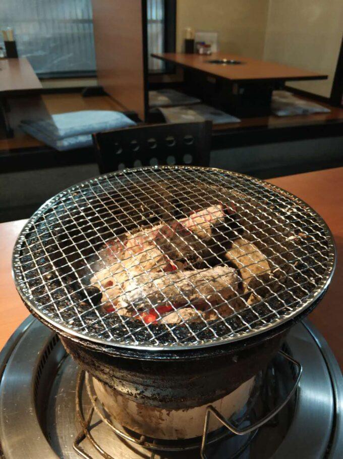 三重県鈴鹿市 焼肉 とっくり屋 松坂牛 ハラミ ホルモン キムチ 七輪 宮の雪