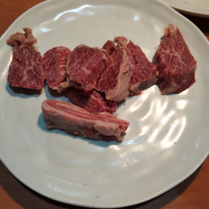 三重県鈴鹿市 焼肉 とっくり屋 松坂牛 ハラミ ホルモン キムチ 七輪 宮の雪