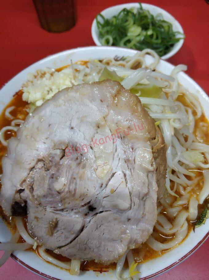 京都市左京区 ラーメン二郎京都店 辛い ニンニクアブラ カラメ 豚