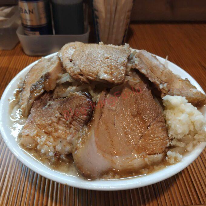 名古屋市守山区 ラーメン 二郎系 三代目溝口屋 ふと麺 肉マシ ニンニク アブラ