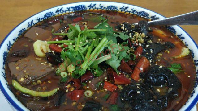 名古屋新栄 中華料理 四川料理 ガチ中華 大陸系中華 毛血旺 鴨血 華香苑