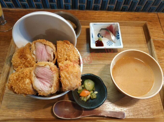 名古屋市天白区 カツ丼 食堂はじめ。 低温調理 トンカツ かつ丼 とんかつ