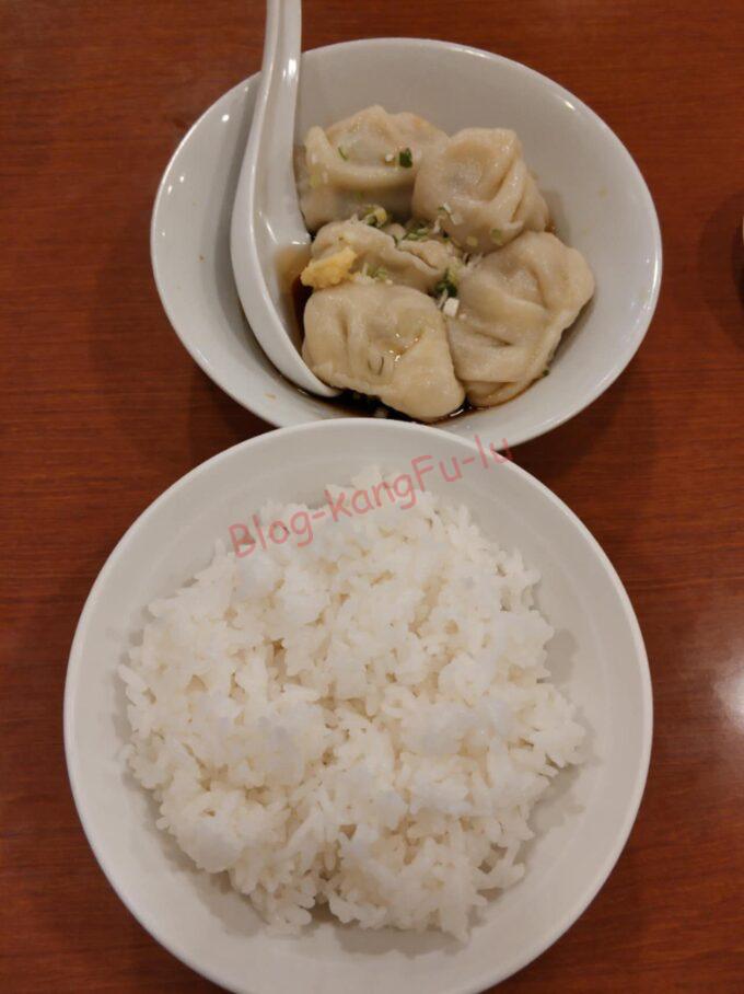 名古屋市天白区 ホワイト餃子 拌餃子 蒸し餃子 ライス