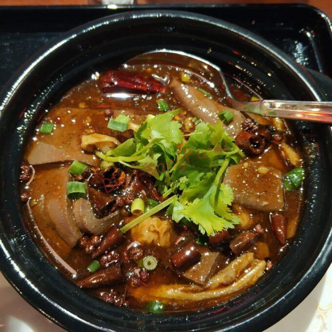 名古屋市中川区 新四川 中華料理 ガチ中華 大陸系中華 鴨血 ホルモン 定食