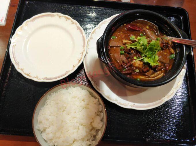 名古屋市中川区 新四川 中華料理 ガチ中華 大陸系中華 鴨血 ホルモン 定食
