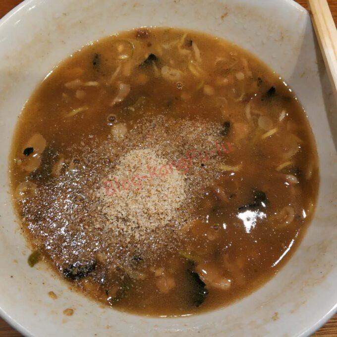 名古屋丸の内 ラーメン 肉うどんさんすけ 家系チャーシューうどん ラーメン二郎
