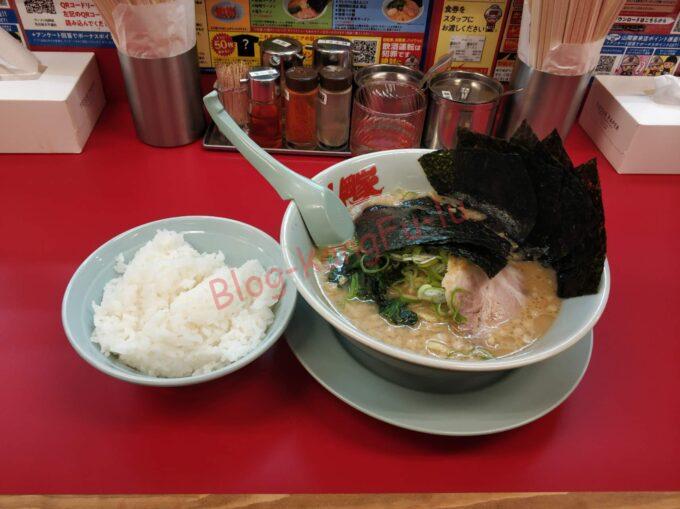 名古屋市中川区 山岡家 名古屋太平通店 正油 ライス 背脂 海苔