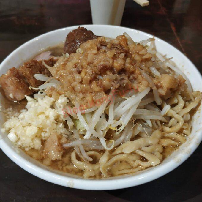名古屋市天白区 歴史を刻め八事店 二郎系 醤油 ニンニク アブラ 豚 味薄め