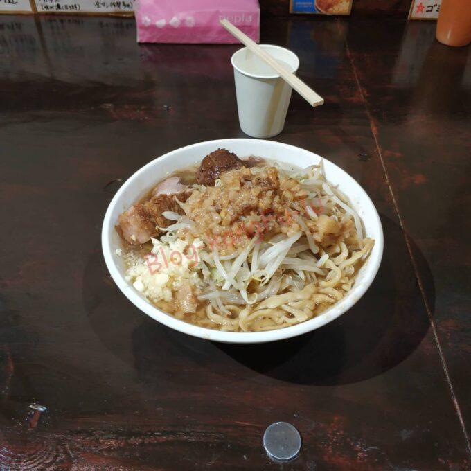 名古屋市天白区 歴史を刻め八事店 二郎系 醤油 ニンニク アブラ 豚 味薄め