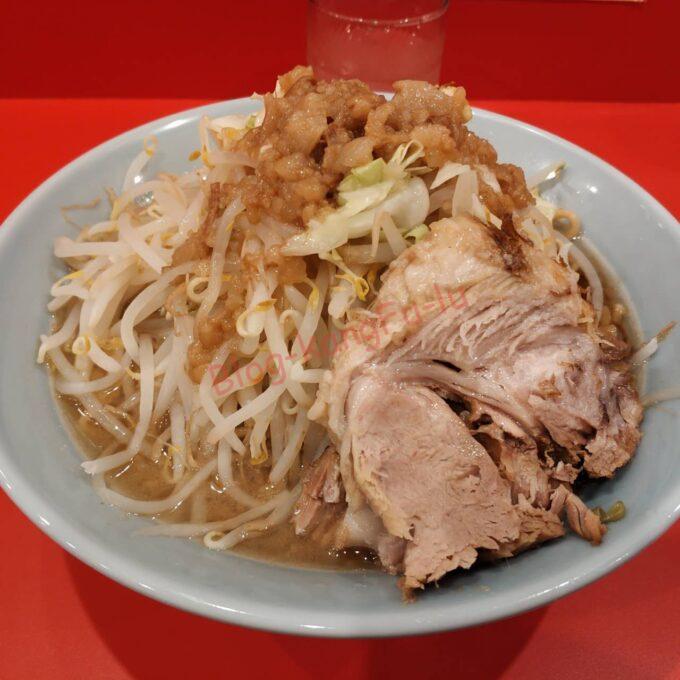 名古屋市中区 金山 二郎系 立川マシマシ ニンニク アブラ ヤサイ 味薄め 醤油少なめ 豚