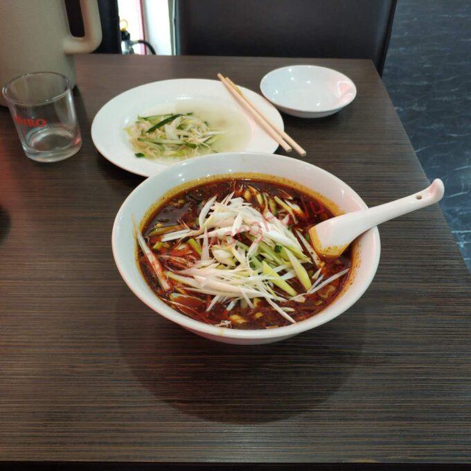 名古屋新栄 四川料理 華香苑 大陸系中華 ガチ中華 白酒 干豆腐 ラーメン 激辛
