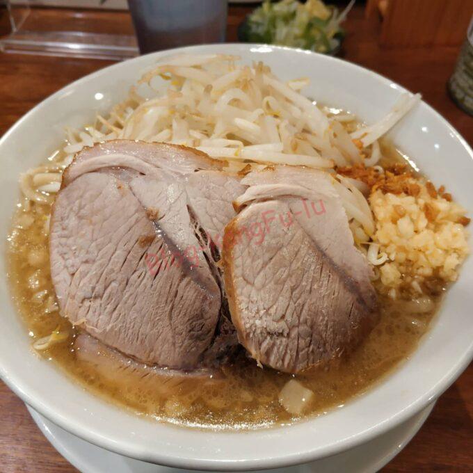 名古屋丸の内 ラーメン二郎 肉うどんさんすけ ヤサイニンニクうどん 豚