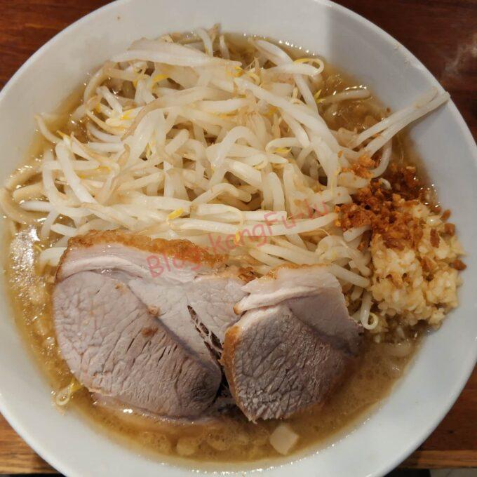 名古屋丸の内 ラーメン二郎 肉うどんさんすけ ヤサイニンニクうどん 豚