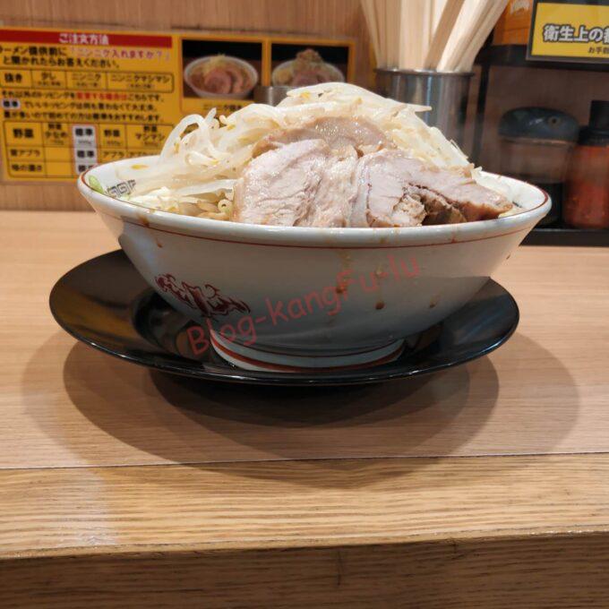 名古屋大須 ラーメン豚山 大須店 二郎系 ラーメン ニンニク アブラ 豚