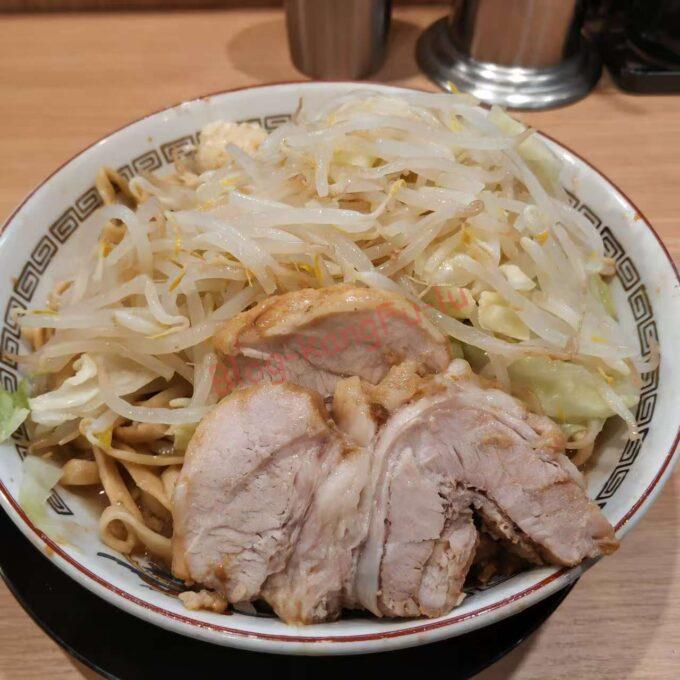 名古屋大須 ラーメン豚山 大須店 二郎系 ラーメン ニンニク アブラ 豚