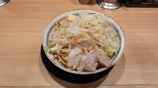 名古屋大須 ラーメン豚山 大須店 二郎系 ラーメン ニンニク アブラ 豚