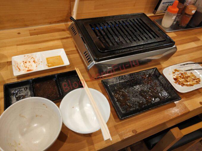 名古屋市天白区 テンスタ 焼肉 ホルモン カルビ ナムル サラダ ロースター