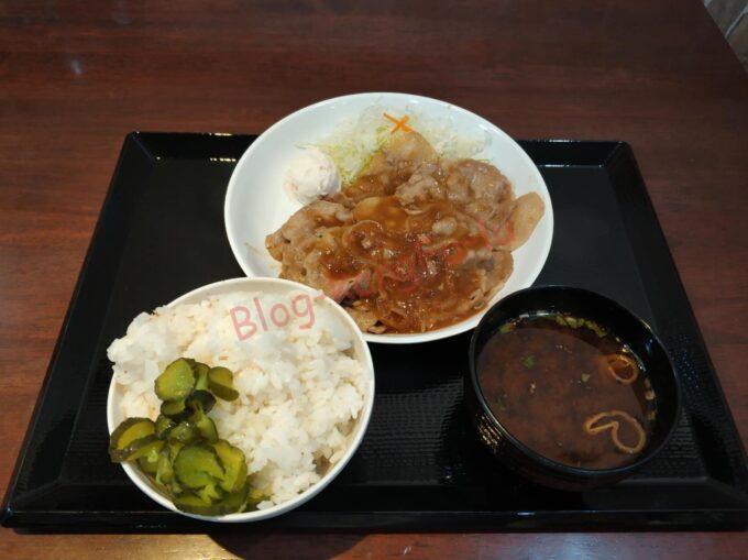 名古屋丸の内 しょうが焼き なごみ 生姜焼き ポーク 豚 定食