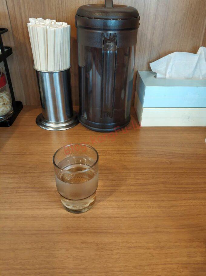 愛知県日進市 横浜家系ラーメン町田商店 塩ラーメン ライス ニンニク 豆板醤 酢