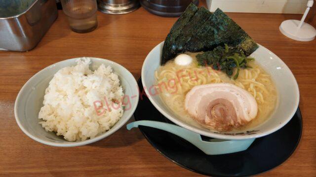 愛知県日進市 横浜家系ラーメン町田商店 塩ラーメン ライス ニンニク 豆板醤 酢