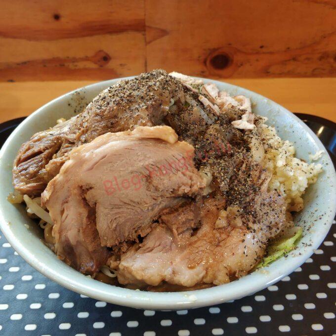 名古屋市昭和区 夢を語れ愛知 二郎系 汁なし 豚 ソーキ