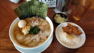 名古屋丸の内 ラーメン二郎 肉うどんさんすけ 家系うどん ニンニク アブラ コイメ チーユ のりまし ライス
