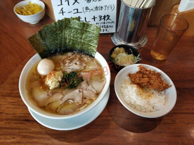 名古屋丸の内 ラーメン二郎 肉うどんさんすけ 家系うどん ニンニク アブラ コイメ チーユ のりまし ライス
