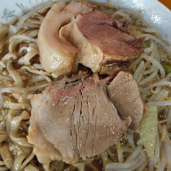 東京都港区 ラーメン二郎三田本店 ニンニク アブラ ヤサイ 豚
