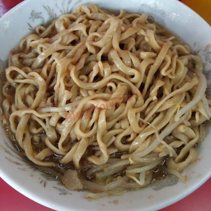 東京都港区 ラーメン二郎三田本店 ニンニク アブラ ヤサイ 豚