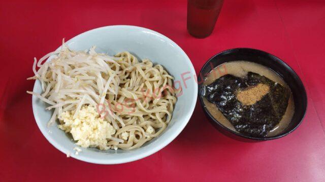 東京都新宿区 ラーメン二郎歌舞伎町店 つけ麺 ニンニク アブラ ヤサイ 豚