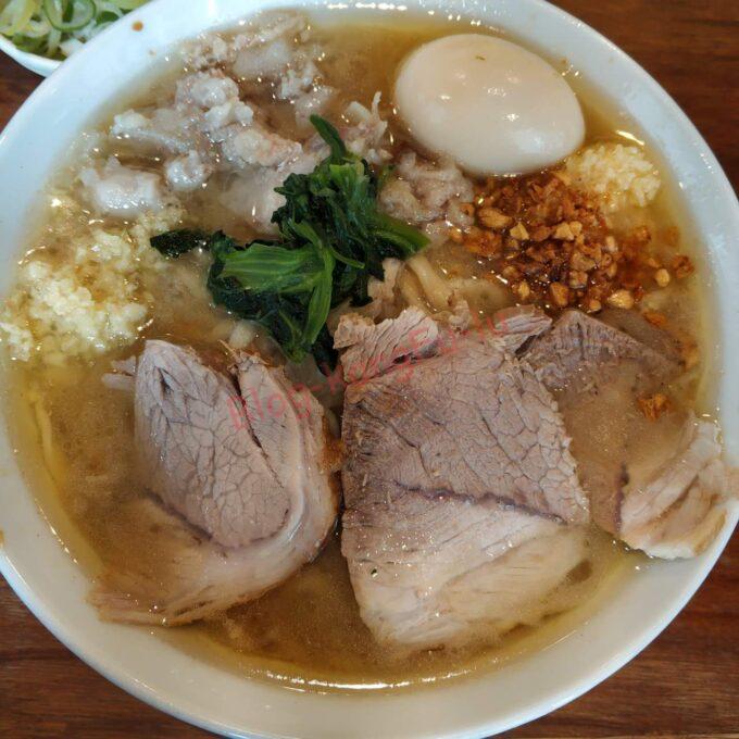 名古屋丸の内 肉うどんさんすけ 二郎系 ラーメン二郎 家系うどん ニンニク アブラ チーユ 鶏油