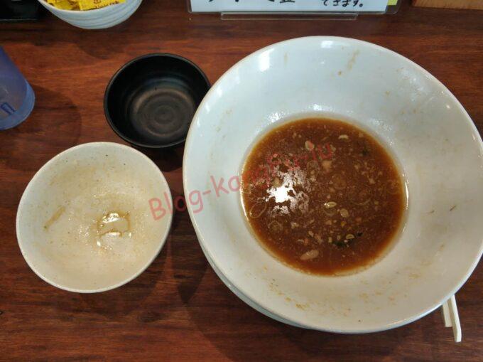 名古屋丸の内 肉うどんさんすけ 二郎系 ラーメン二郎 家系うどん ニンニク アブラ チーユ 鶏油