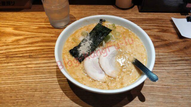 名古屋市中村区 萬珍軒 玉子とじラーメン 野方ホープ